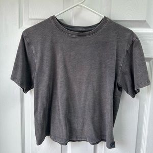 Colsie Short Sleeved Crop Top